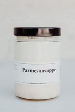 Lade das Bild in den Galerie-Viewer, Parmesansuppe mit Trüffel

